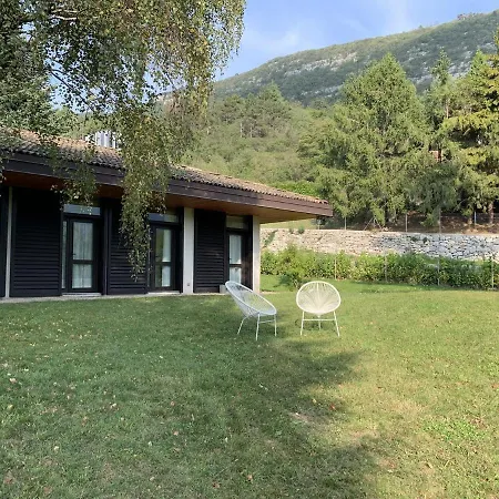 Immerso Nel Verde A Soli 10 Minuti Dal Centro Di Parte Di Una Apartment Trento